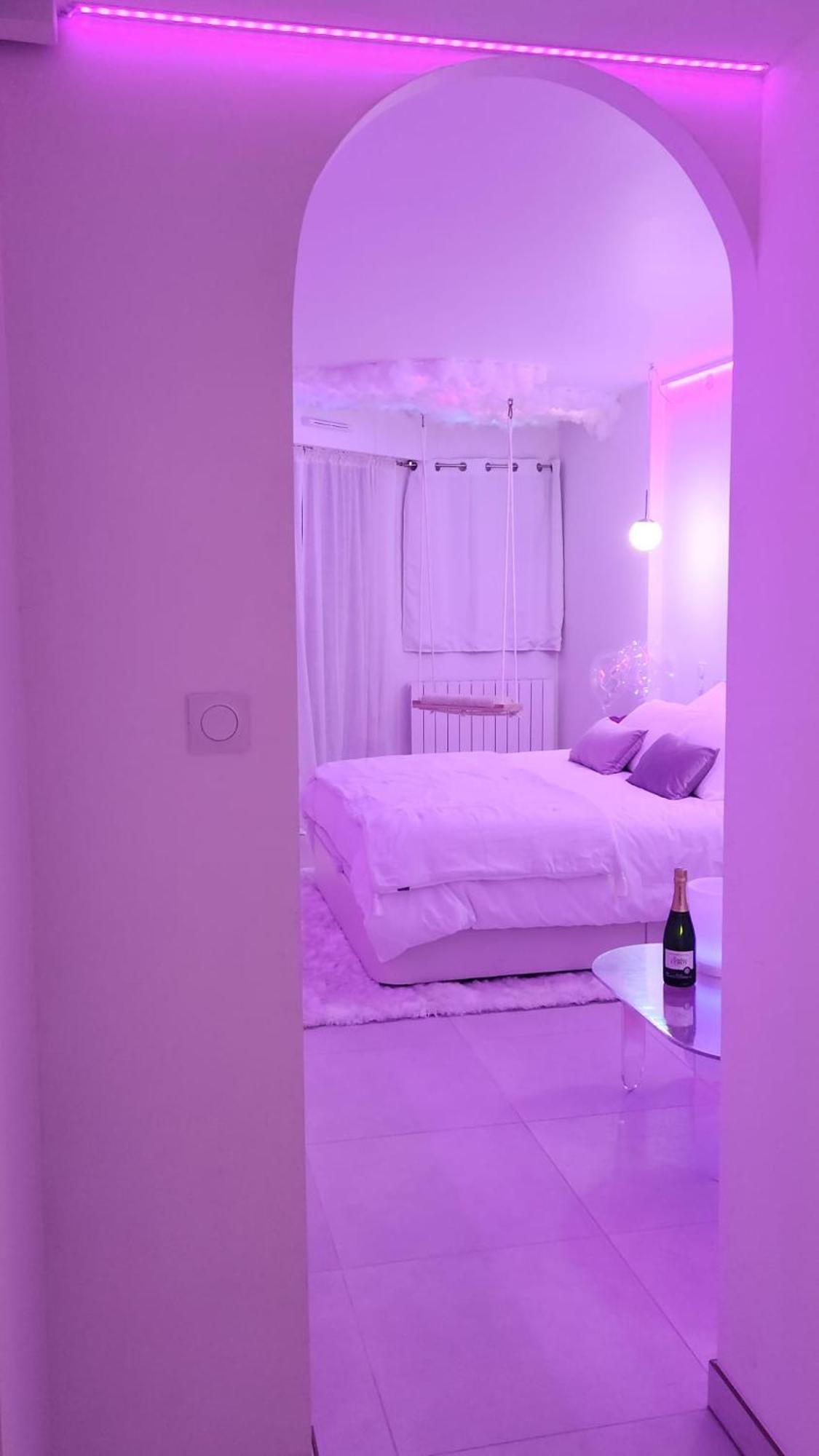 Love Room A 30 Mn Des Plages Et De Vannes Questembert Экстерьер фото