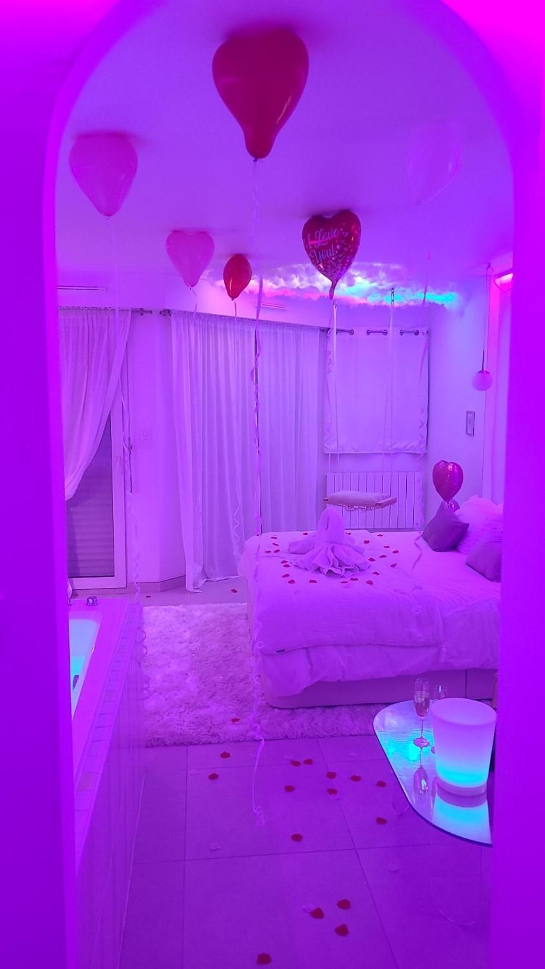 Love Room A 30 Mn Des Plages Et De Vannes Questembert Экстерьер фото